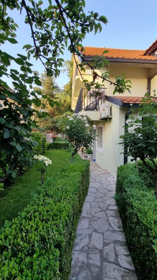 Apartman L&M Cetinje Kültér fotó